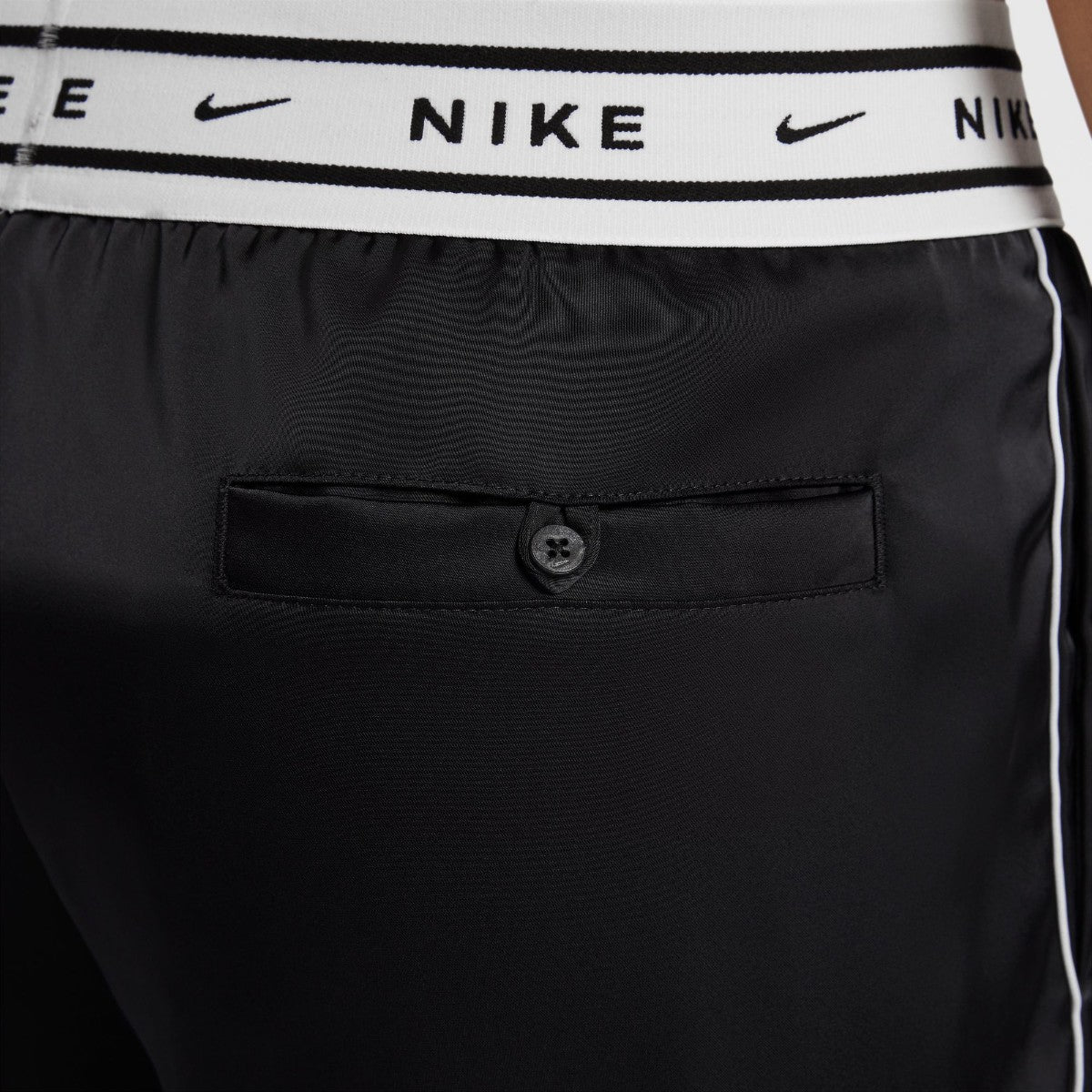 NIKE Women's Loose Mid-Rise Satin Pants ナイキ ウィメンズ ルーズ ミッドライズ サテンパンツ IH1327【レディース リラックスフィット サテン素材 ポケット付き 26SS】