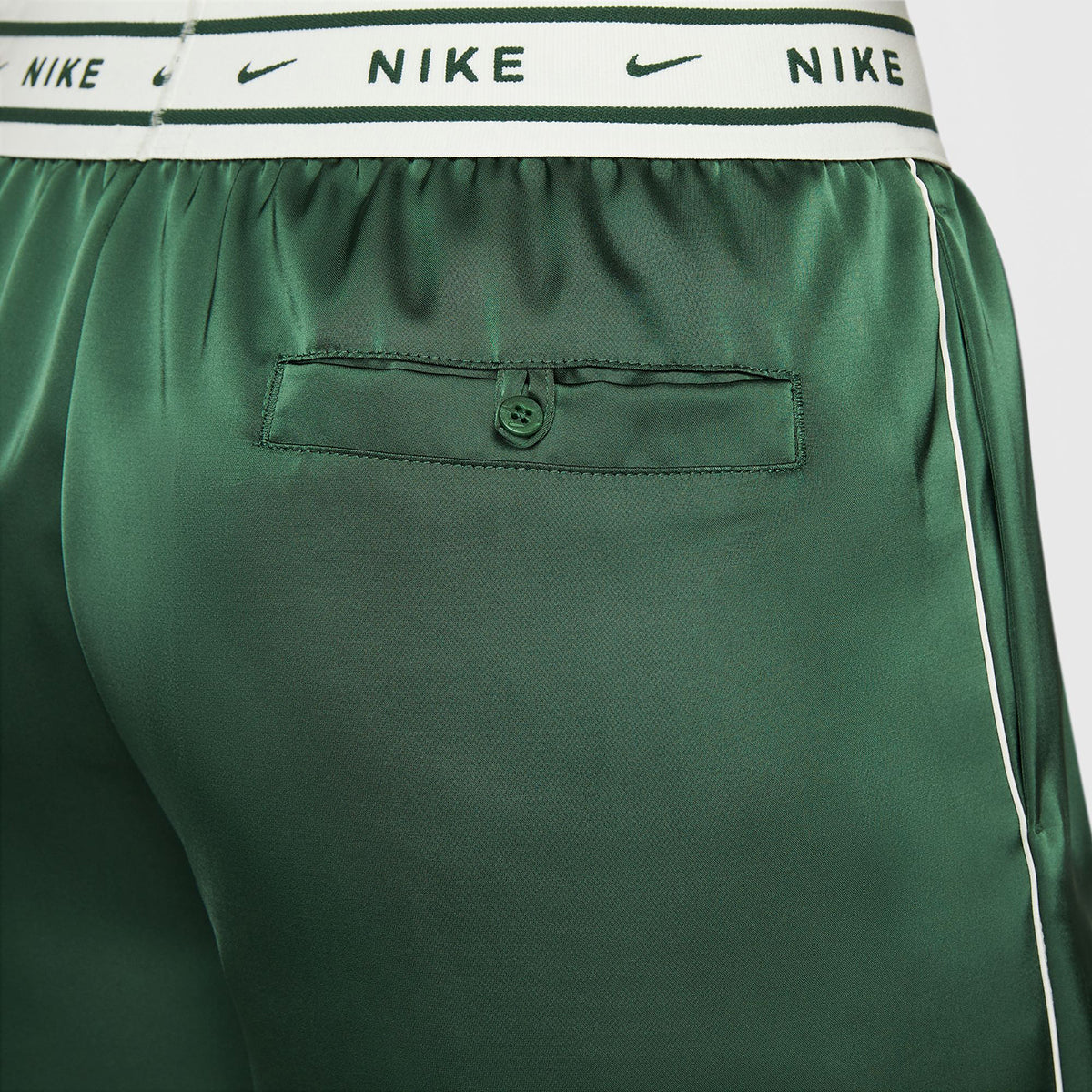 NIKE Women's Loose Mid-Rise Satin Pants ナイキ ウィメンズ ルーズ ミッドライズ サテンパンツ IH1327【レディース ワイドパンツ サテン素材 リラックスフィット ポケット 26SS】