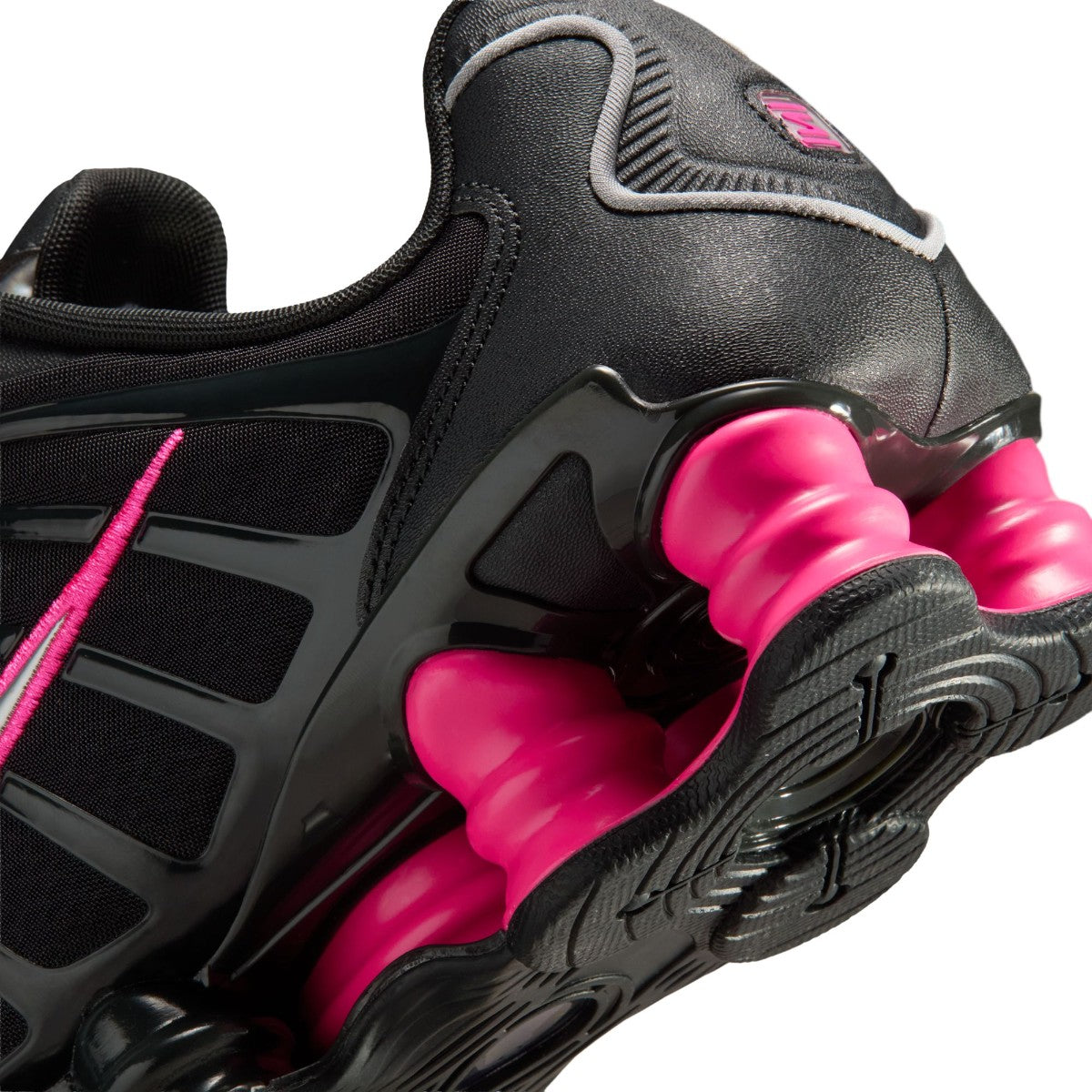 NIKE Shox TL ナイキ ショックス TL IQ0273-045【メンズ クッショニング 通気性 安定性 反発力 フィット感 26SS】