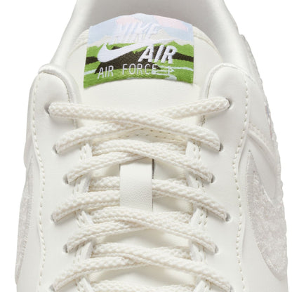 NIKE Women's Air Force 1 '07 ナイキ ウィメンズ エア フォース 1 ’07 IQ1143-100【レディース スニーカー クラシックデザイン クッション性 通気性 耐久性 26SS】