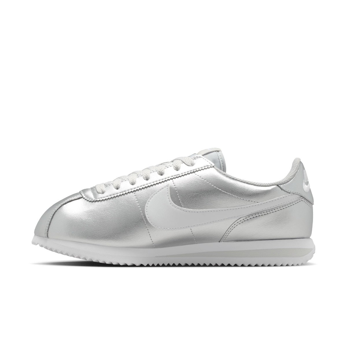 NIKE Cortez ナイキ ウィメンズ コルテッツ IR0042-001【レディース スニーカー ローカットシューズ メタリック 耐久性 26SS】