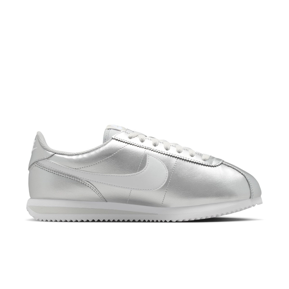 NIKE Cortez ナイキ ウィメンズ コルテッツ IR0042-001【レディース スニーカー ローカットシューズ メタリック 耐久性 26SS】
