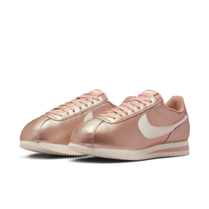 NIKE Cortez ナイキ ウィメンズ コルテッツ IR0042-900【レディース クッショニング 耐久性 安定感 トラクション 快適な履き心地 26SS】