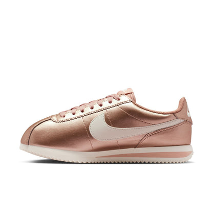 NIKE Cortez ナイキ ウィメンズ コルテッツ IR0042-900【レディース クッショニング 耐久性 安定感 トラクション 快適な履き心地 26SS】