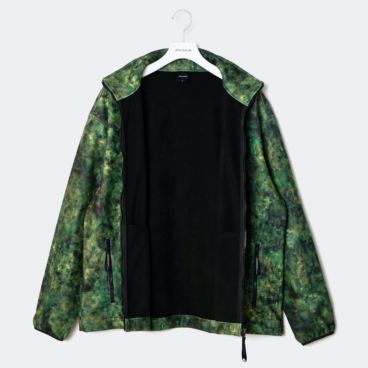 APPLEBUM “Pixel Camo” Fleece Jacket アップルバム “ピクセルカモ” フリースジャケット GT2520603【メンズ アウター 総柄 カモ ピクセル コラボ 25FW】