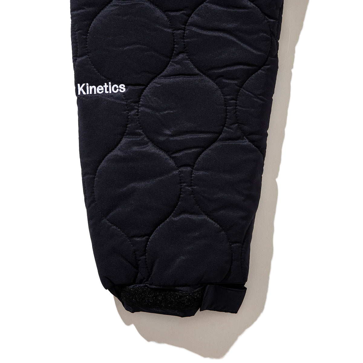 WILD THINGS WILD THINGS x Kinetics “QUILTED HAPPY JACKET” ワイルドシングス ワイルドシングス × キネティクス “キルテッド ハッピー ジャケット” 25427SN-KN【メンズ ジャケット ミリタリー キルティング 防寒アウター 25FW】