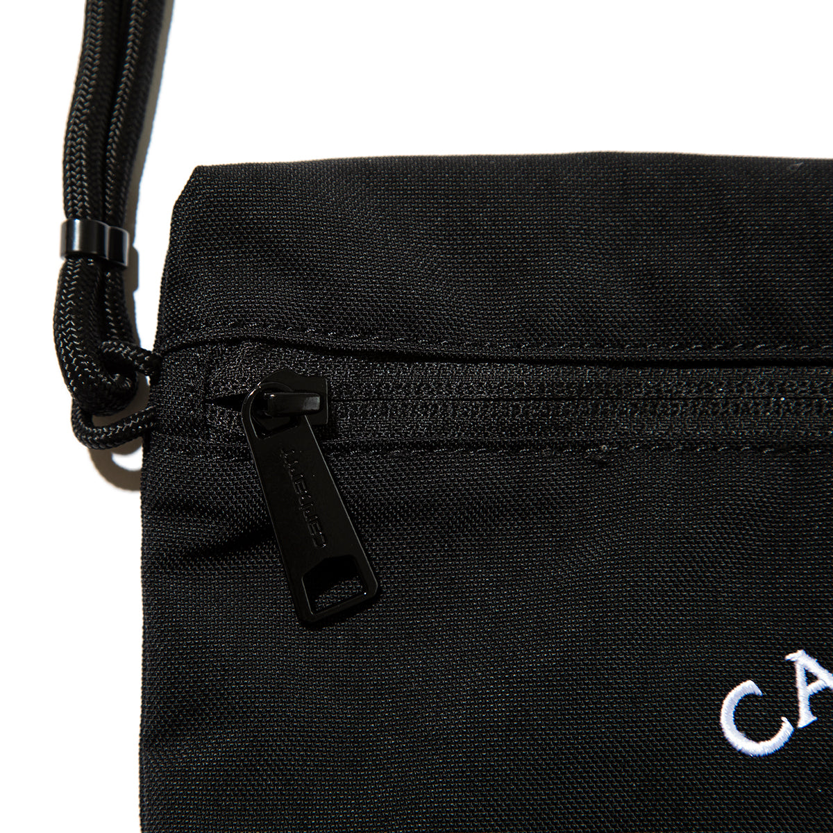 EIGHTYNINE SHOULDER BAG