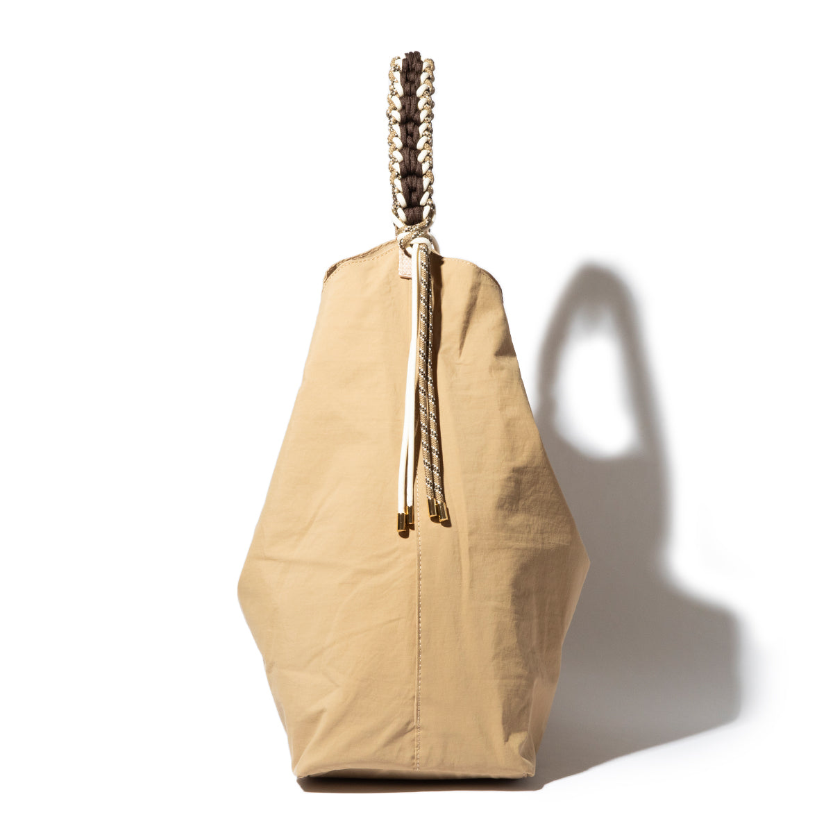 LE VERNIS Paracord one handle tote ル・ベルニ パラコード ワンハンドル トート 234-210516【レディース 撥水 大容量 26SS】