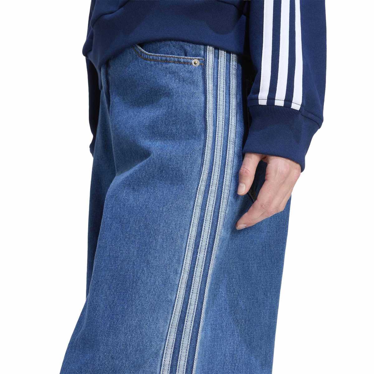 adidas originals Firebird Adenium Track Pants Denim アディダスオリジナルス ファイヤーバード アディレニウム トラックパンツ デニム H1457【レディース トラックパンツ ストリート ミッドライズ レギュラーフィット 耐久性 26SS】