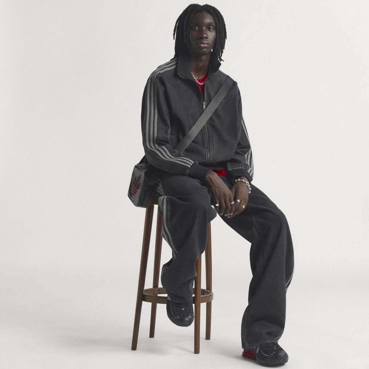 adidas originals Adicolor Denim Firebird Track Top アディダスオリジナルス アディカラー デニム フファイヤーバード トラックトップ KD1516【メンズ デニム トラックトップ ルーズフィット フルジップ 機能性 26SS】