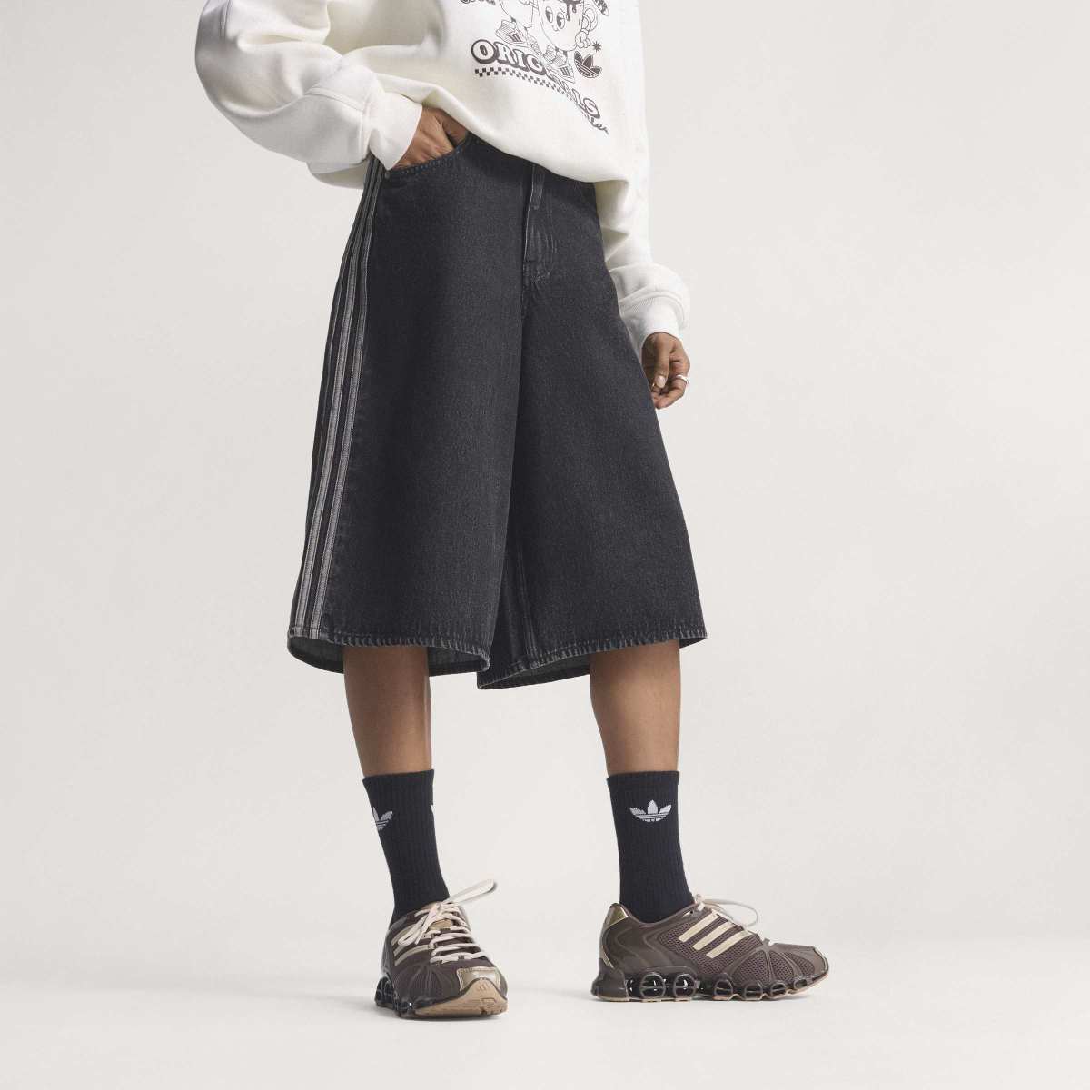adidas originals Firebird Jorts Denim アディダスオリジナルス ファイアバード ジョーツ デニム KD2916【レディース オーバーサイズ ストリート ジーンズショーツ リラックススタイル 耐久性 26SS】