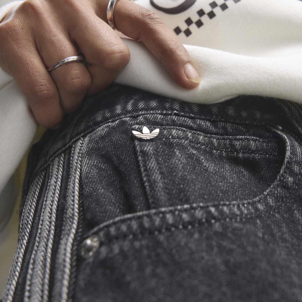 adidas originals Firebird Jorts Denim アディダスオリジナルス ファイアバード ジョーツ デニム KD2916【レディース オーバーサイズ ストリート ジーンズショーツ リラックススタイル 耐久性 26SS】