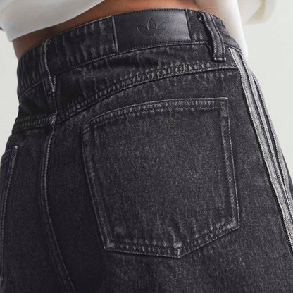 adidas originals Firebird Jorts Denim アディダスオリジナルス ファイアバード ジョーツ デニム KD2916【レディース オーバーサイズ ストリート ジーンズショーツ リラックススタイル 耐久性 26SS】