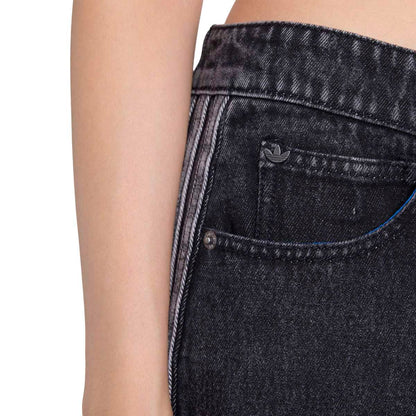 adidas originals Firebird Jorts Denim アディダスオリジナルス ファイアバード ジョーツ デニム KD2916【レディース オーバーサイズ ストリート ジーンズショーツ リラックススタイル 耐久性 26SS】