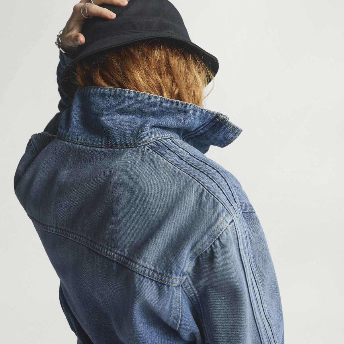 adidas originals Denim Track Top アディダスオリジナルス デニム トラックトップ KE1072【レディース デニム トラックトップ フィット感 ハイネック ボタン留め 耐久性 26SS】