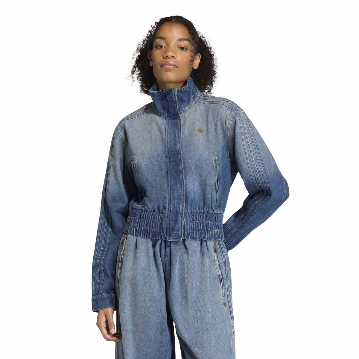 adidas originals Denim Track Top アディダスオリジナルス デニム トラックトップ KE1072【レディース デニム トラックトップ フィット感 ハイネック ボタン留め 耐久性 26SS】