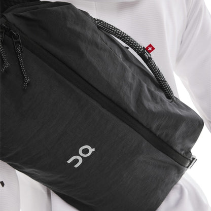 On Sling Pack 9L オン スリングパック 9L 2UF30162130【メンズ スリングバッグ コンパクトバッグ 軽量バッグ タブレット収納バッグ 小型バッグ 26SS】
