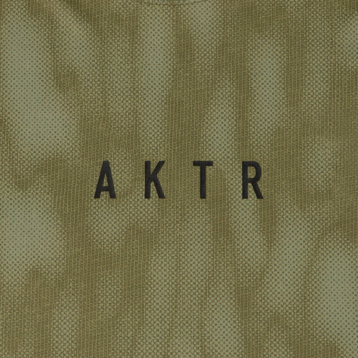 AKTR MELT CAMO AKTR LOGO SPORTS TEE アクター メルト カモ AKTR ロゴ スポーツ Tシャツ 126-027005【メンズ 半袖Tシャツ スポーツウェア メッシュ素材 軽量 通気性 26SS】