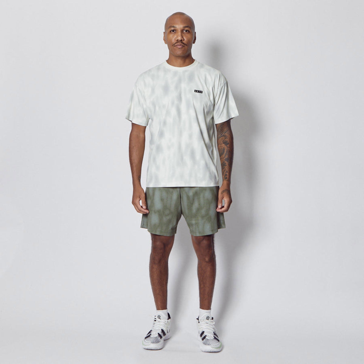 AKTR MELT CAMO LOOSE FIT SPORTS TEE アクター メルト カモ ルーズフィット スポーツ Tシャツ 126-028005【メンズ 半袖Tシャツ スポーツウェア メッシュ素材 軽量 通気性 26SS】