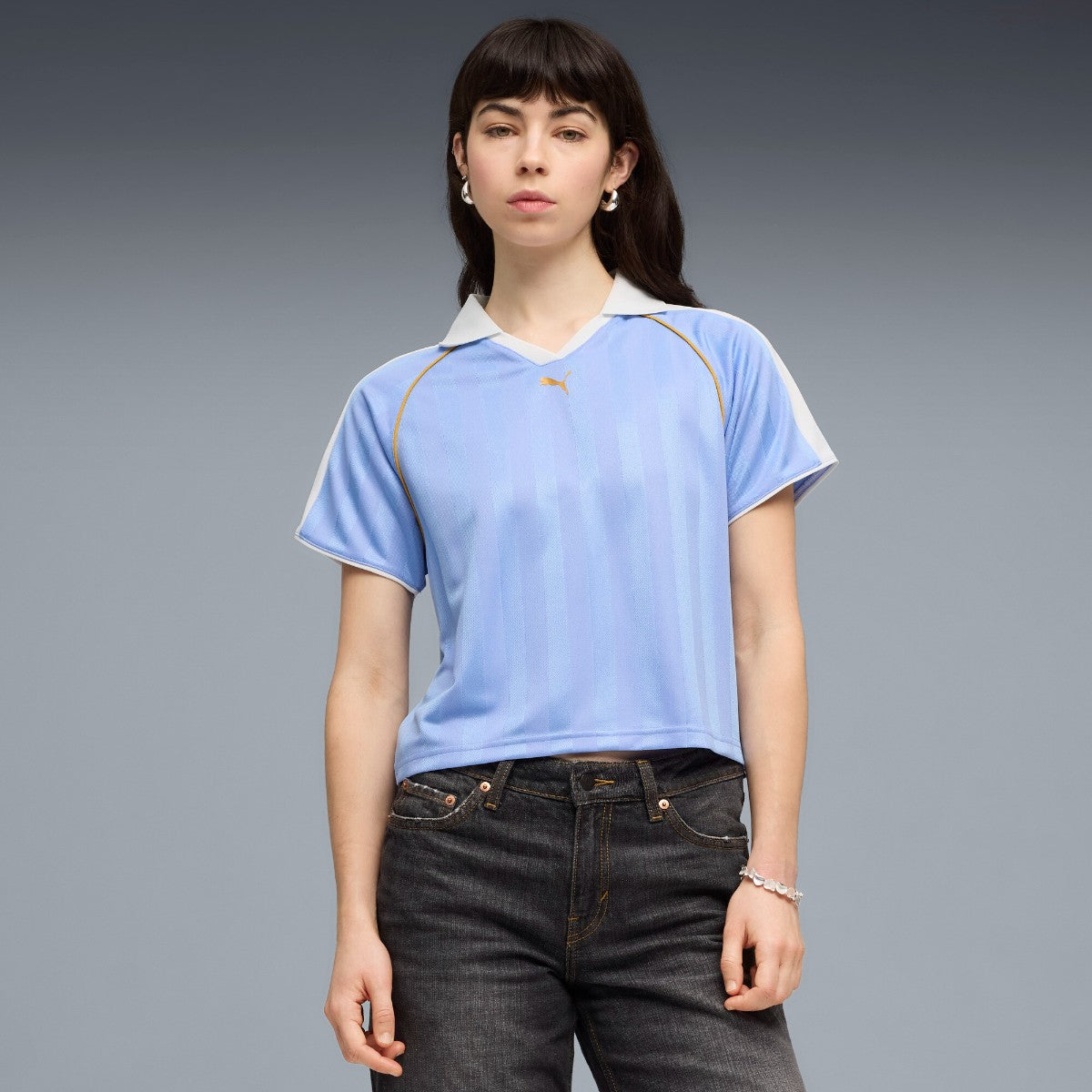 PUMA WNS 7 RELAXED FOOTBALL SHORT SLEEVE TEE プーマ ウィメンズ T7 リラックスド フットボール 半袖 Tシャツ 633973【レディース トラックジャケット メンズ 半袖 トラックトップ 26SS】