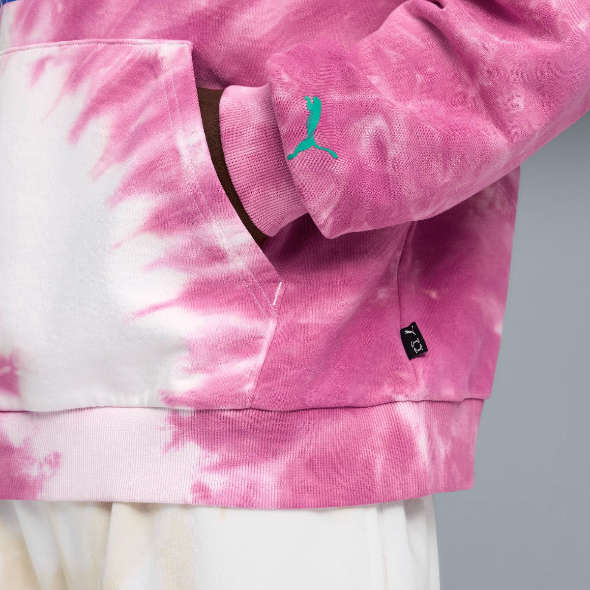 PUMA WHAT THE FUN HOODIE プーマ ホワット ザ ファン フーディー 634998【メンズ リラックスフィット カジュアルウェア 長袖トップス フレンチテリー素材 26SS】