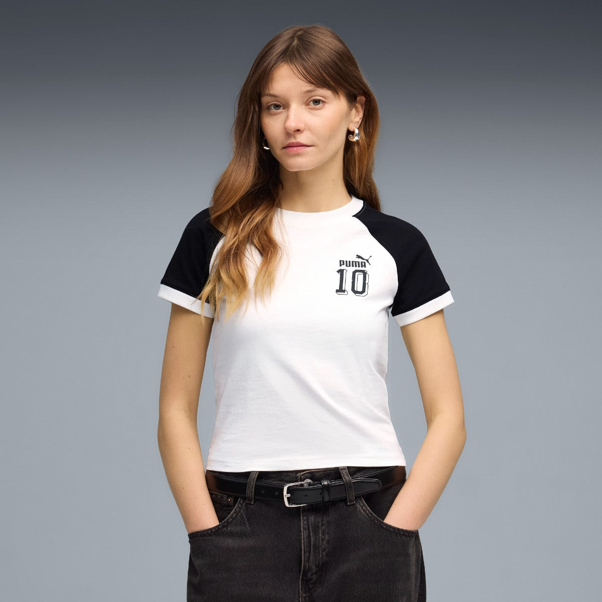 PUMA FUTURE.PUMA.ARCHIVE SLIM SHORT RINGER T-SHIRT プーマ フューチャー プーマ アーカイブ スリム ショート リンガー Tシャツ 636790【レディース リンガーTシャツ シングルジャージ素材 クルーネック 26SS】