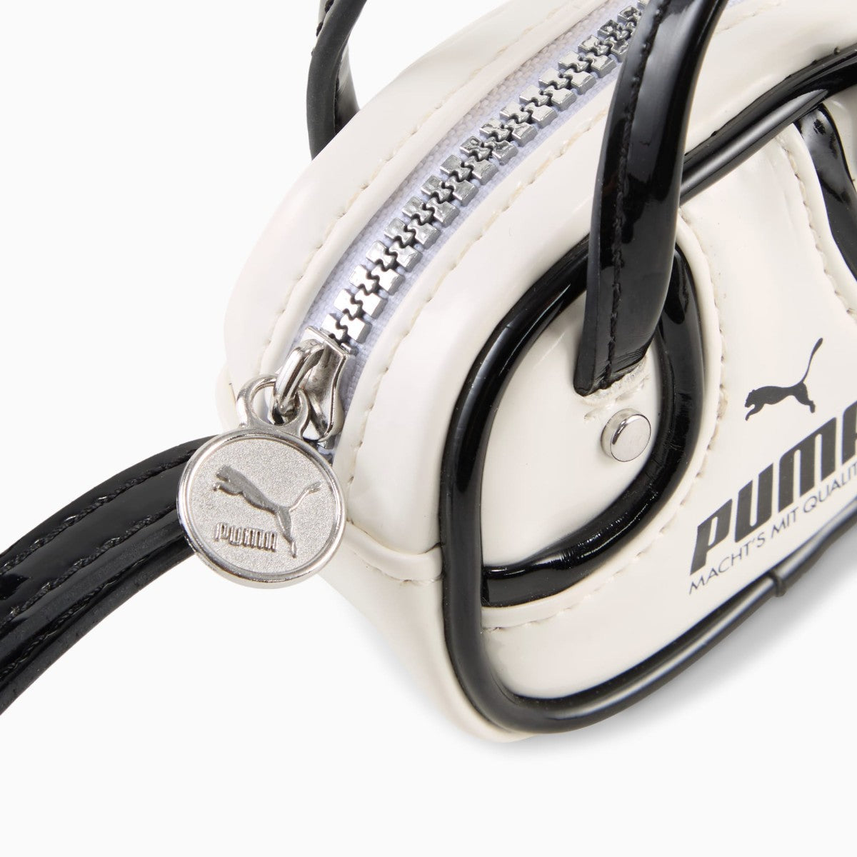 PUMA 1976 GRIP BAG KEYCHAIN 0.2L プーマ 1976 グリップバッグ キーチェーン 0.2L 92598【レディース スポーツバッグ メンズ 小型バッグ ショルダーバッグ 26SS】