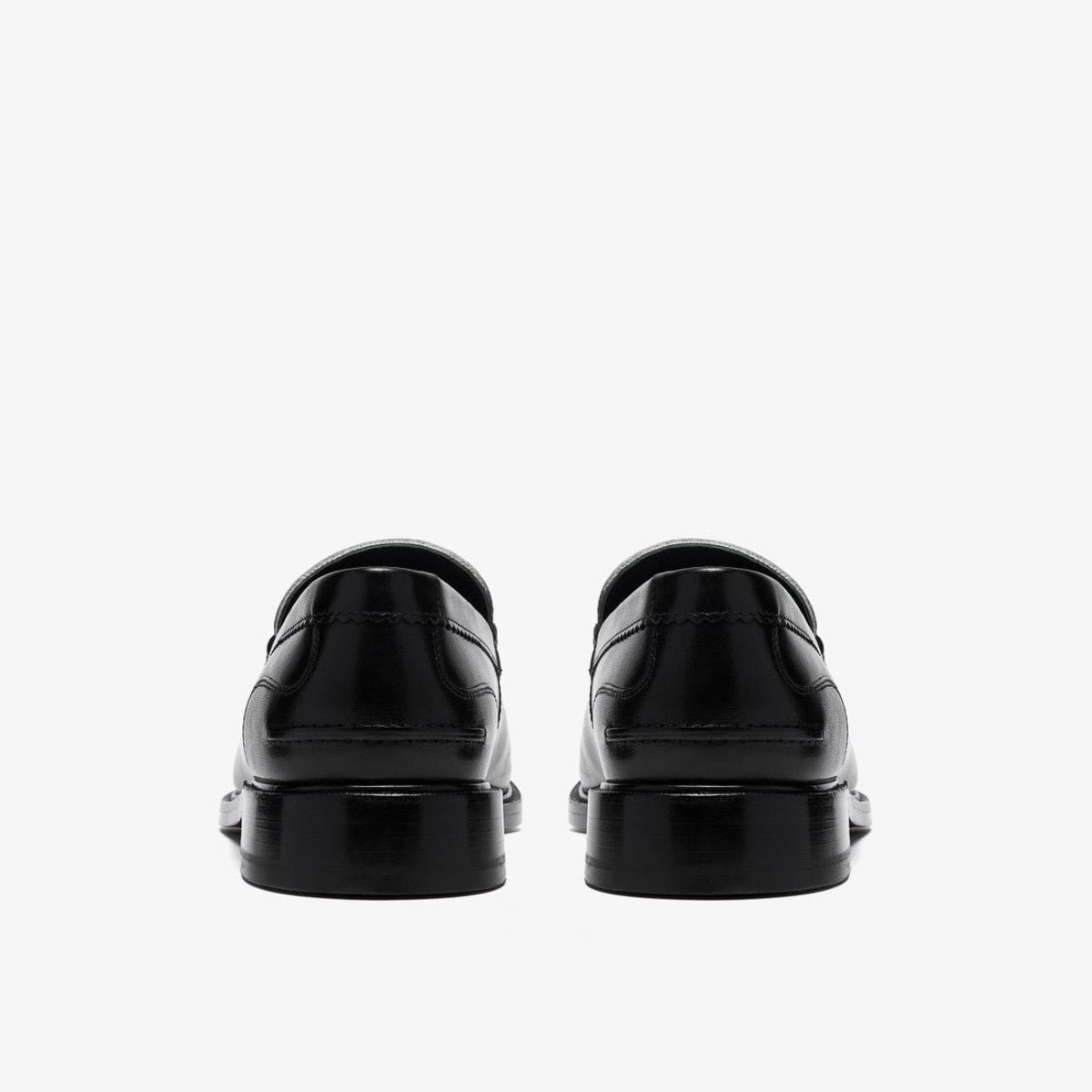 Clarks Craftjames Lo クラークス クラフトジェームスロー 26186612【メンズ ローファー メンズシューズ レザーシューズ ドレスシューズ カジュアルシューズ 26SS】