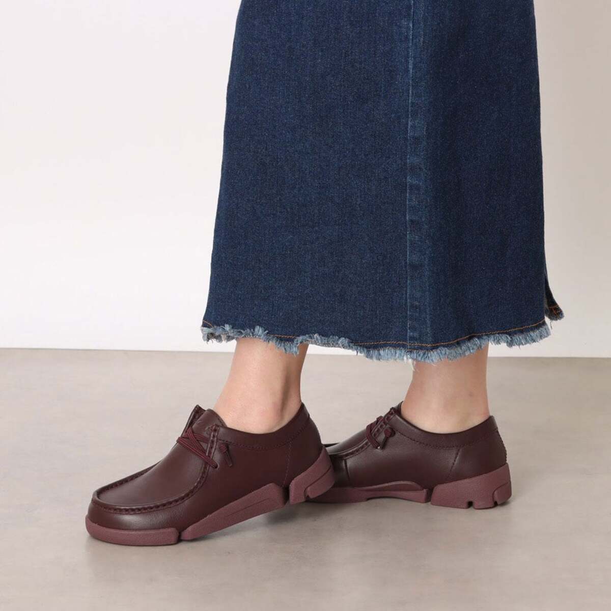 Clarks Trigenic2 Lo. クラークス トライジェニック2ロー 26187761【レディース モカシン 屈曲性 クッション性 フットベッド レースアップ 26SS】