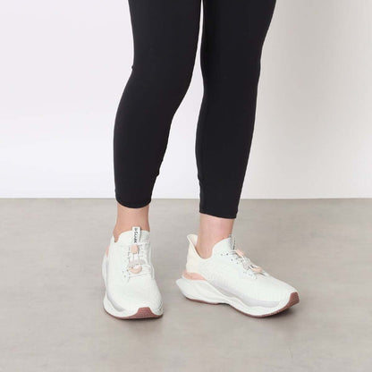 Clarks Pace Rise. クラークス ペースライズ 26187831【レディース ウォーキング シューズ 衝撃吸収 安定性 推進力 26SS】