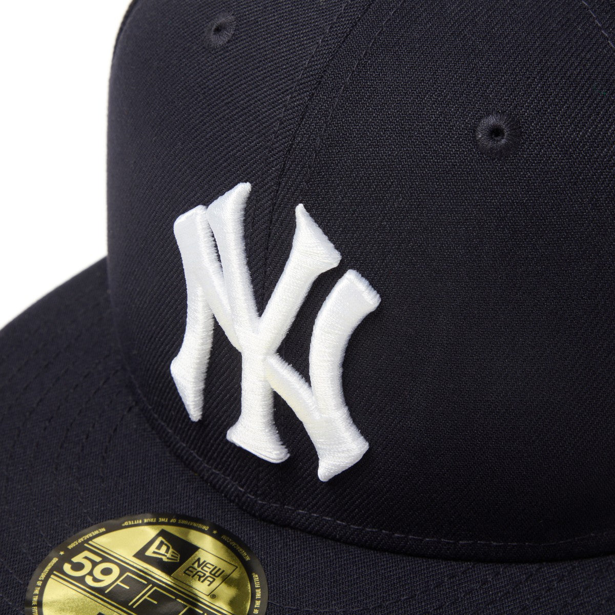 NEW ERA NEW YORK YANKEES OLD ENGLISH 59FIFTY 14668151 – Kinetics