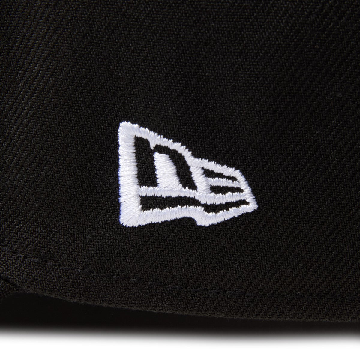 NEW ERA PLAYSTATION FAMILY MARK 59FIFTY ニューエラ プレイステーション ファミリーマーク 5950 14693450【メンズ キャップ 帽子 ロゴ コラボ 26SS】