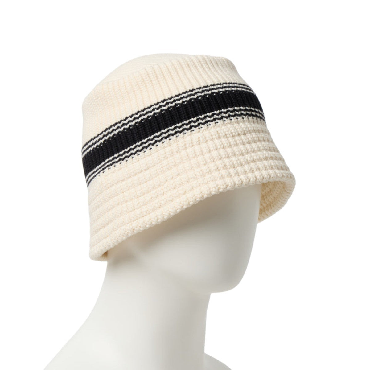 VISOR STICKER KNIT BUCKET