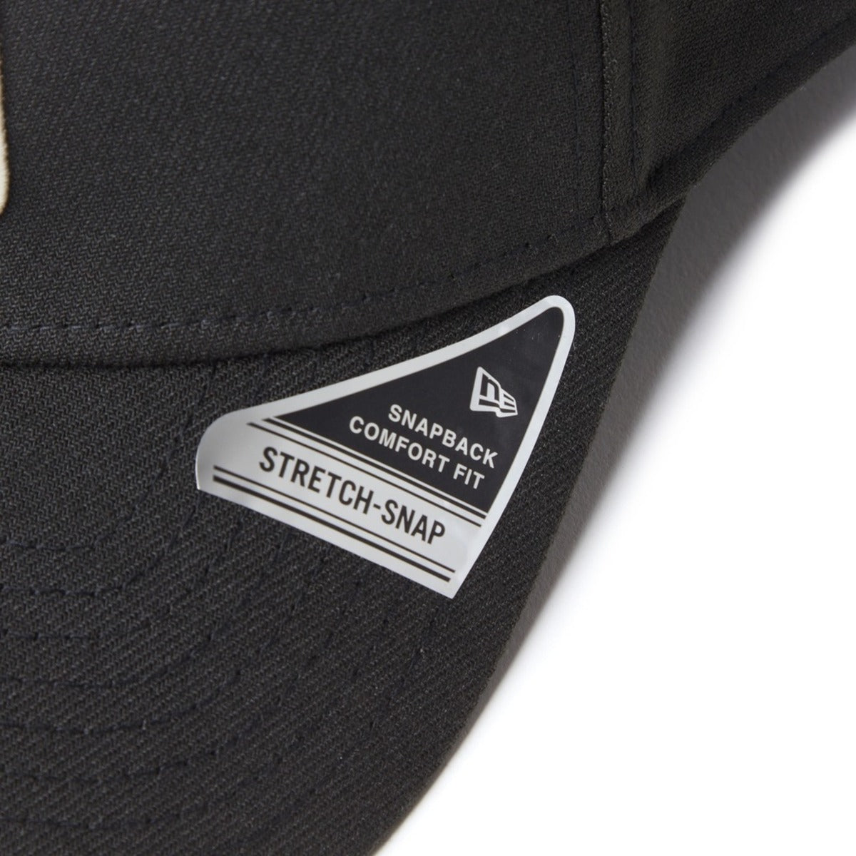 NEW ERA SAN DIEGO PADRES STRETCH-SNAP 9SEVENTY ニューエラ ストレッチ スナップ ナイン セブンティ 14744804-108【メンズ キャップ 帽子 カーブドバイザー デイリーユース 26FW】