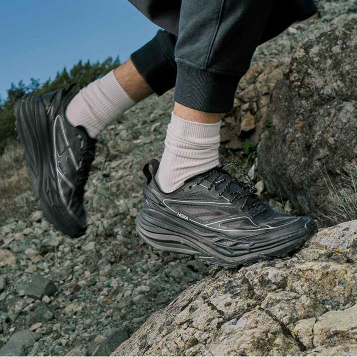 HOKA STINSON ONE7 ホカ スティンソン One7 1168931-BKSV【メンズ ライフスタイル トレイル 軽量 26SS】