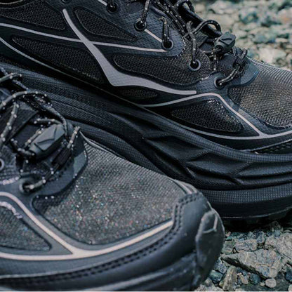 HOKA STINSON ONE7 ホカ スティンソン One7 1168931-BKSV【メンズ ライフスタイル トレイル 軽量 26SS】