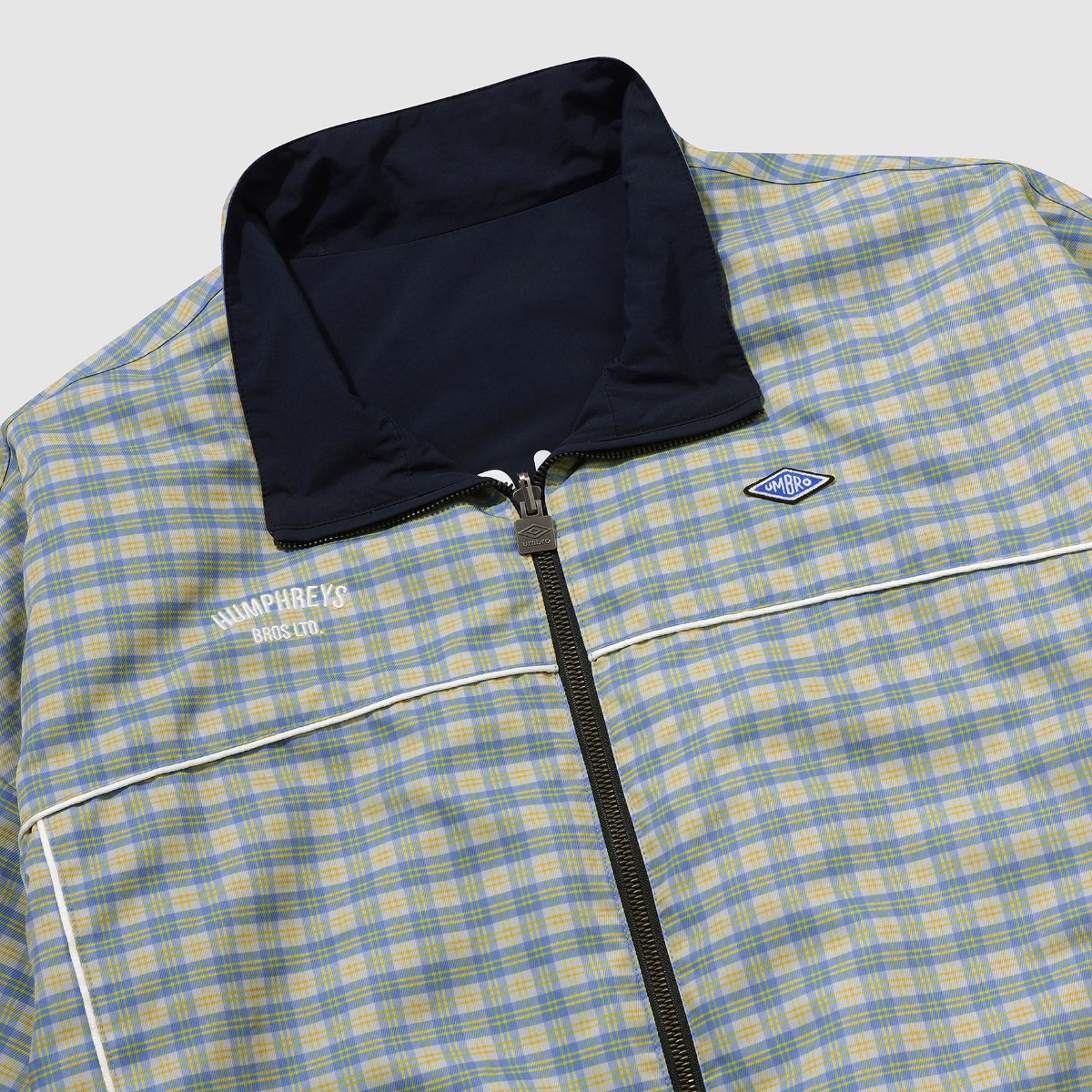 UMBRO [KOREA COLLECTION] PADDING JACKET アンブロ パディング ジャケット UU5FJK72MR【メンズ リバーシブルジャケット 軽量 防寒 25FW】