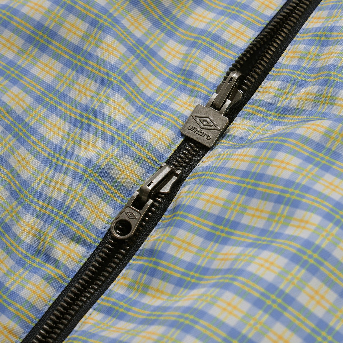 UMBRO [KOREA COLLECTION] PADDING JACKET アンブロ パディング ジャケット UU5FJK72MR【メンズ リバーシブルジャケット 軽量 防寒 25FW】