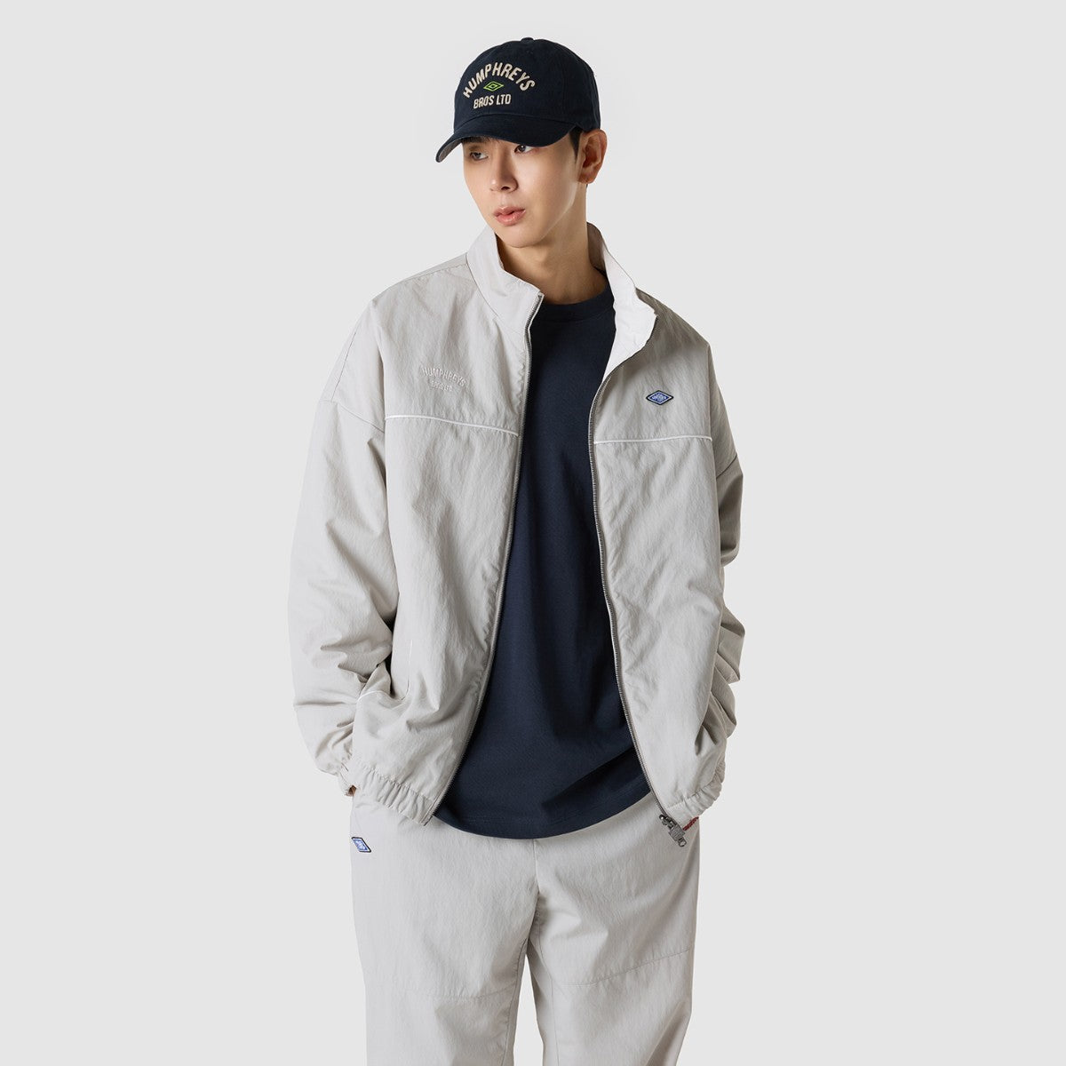UMBRO [KOREA COLLECTION] PADDING JACKET アンブロ パディング ジャケット UU5FJK72MR【メンズ リバーシブルジャケット 軽量 防寒 25FW】