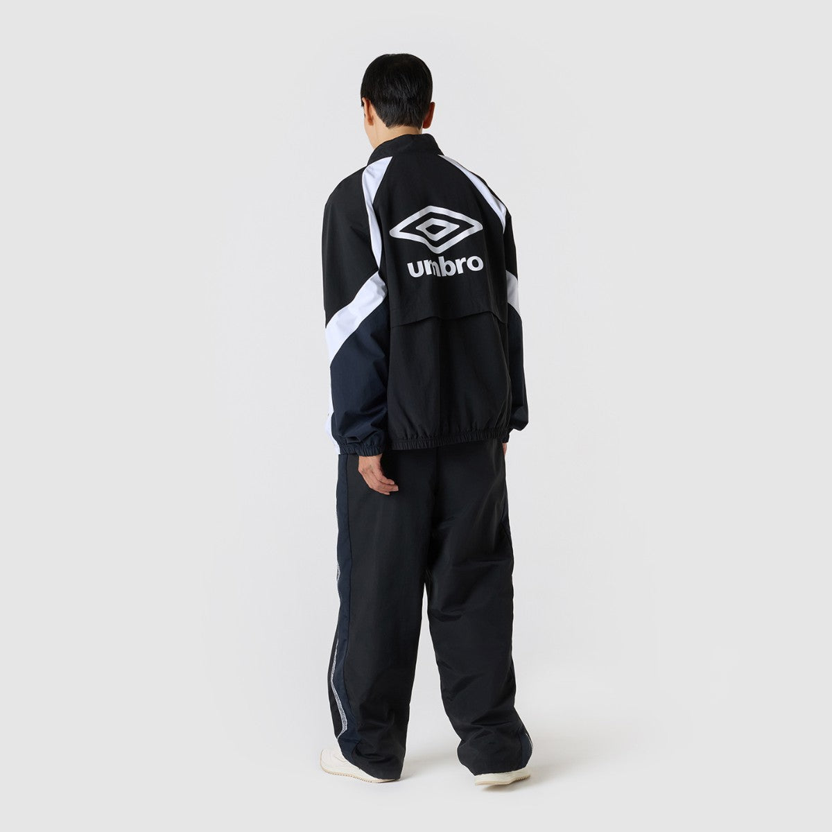 UMBRO [KOREA COLLECTION] HBL OG SET-UP PANTS UU5FPZ30MR – Kinetics