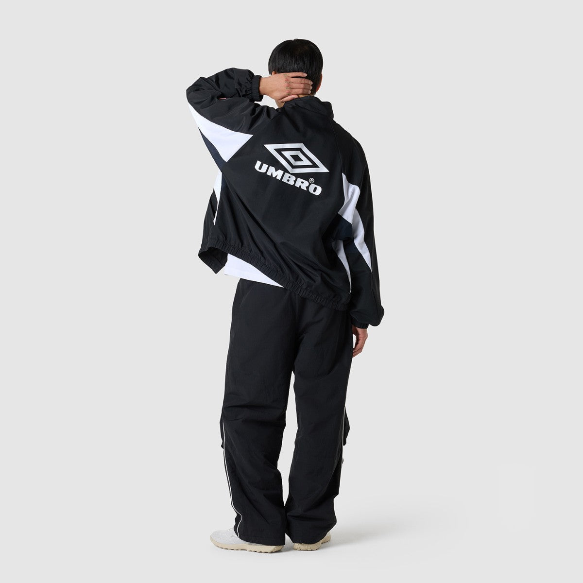 UMBRO [KOREA COLLECTION] STAND-NECK JACKET アンブロ スタンドネック ジャケット UU5FWB30MR【メンズ トラックジャケット スタンドネック セットアップ可 25FW】