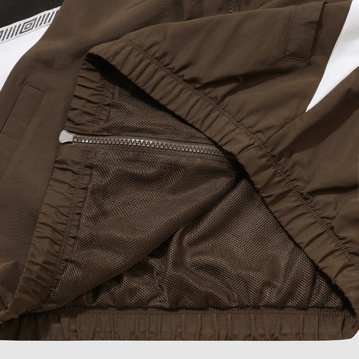 UMBRO [KOREA COLLECTION] STAND-NECK JACKET アンブロ スタンドネック ジャケット UU5FWB30MR【メンズ トラックジャケット スタンドネック セットアップ可 25FW】