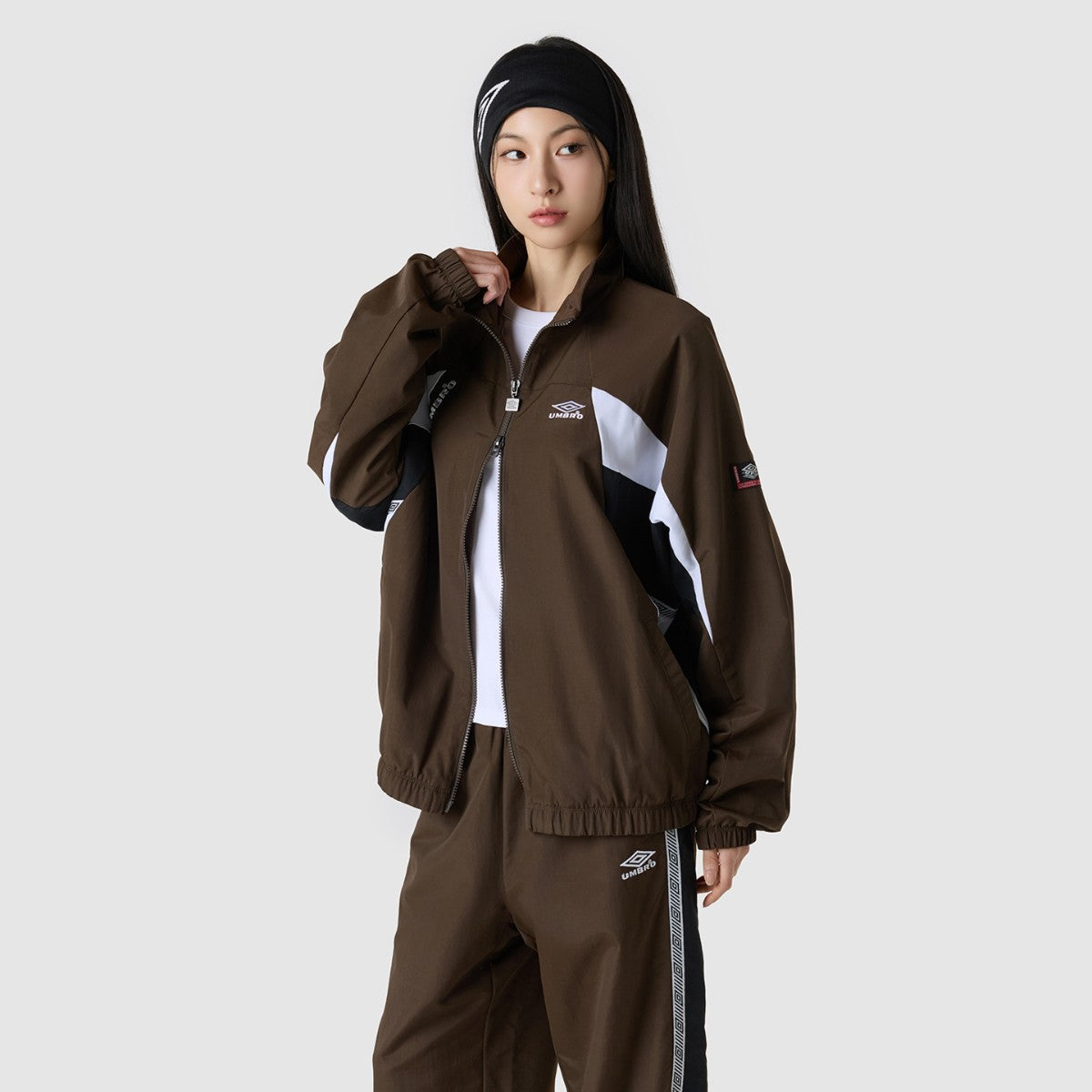 UMBRO [KOREA COLLECTION] STAND-NECK JACKET アンブロ スタンドネック ジャケット UU5FWB30MR【メンズ トラックジャケット スタンドネック セットアップ可 25FW】