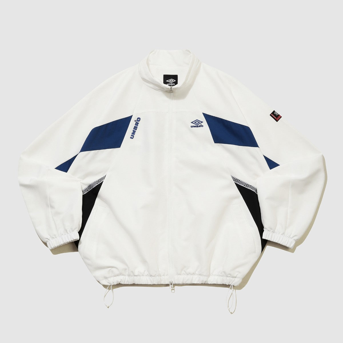 UMBRO [KOREA COLLECTION] STAND-NECK JACKET アンブロ スタンドネック ジャケット UU5FWB30MR【メンズ トラックジャケット スタンドネック セットアップ可 25FW】