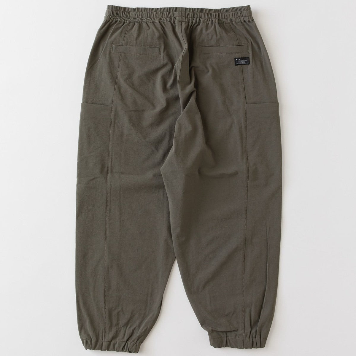 FAT FLEXTILITY エフエイティー フレクスティリティ F32610-PN13【メンズ トラックパンツ ストレッチ素材 ナイロンパンツ リラックスシルエット 速乾性 カジュアルボトム 26SS】