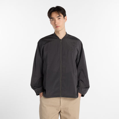 New Balance 大谷翔平 Signature Crinkle Nylon Jacket ニューバランス 大谷翔平シグネチャークリンクルナイロンジャケット MJ61T0G【メンズ ナイロンジャケット 軽量アウター リラックスフィット デイリーユース 26SS】