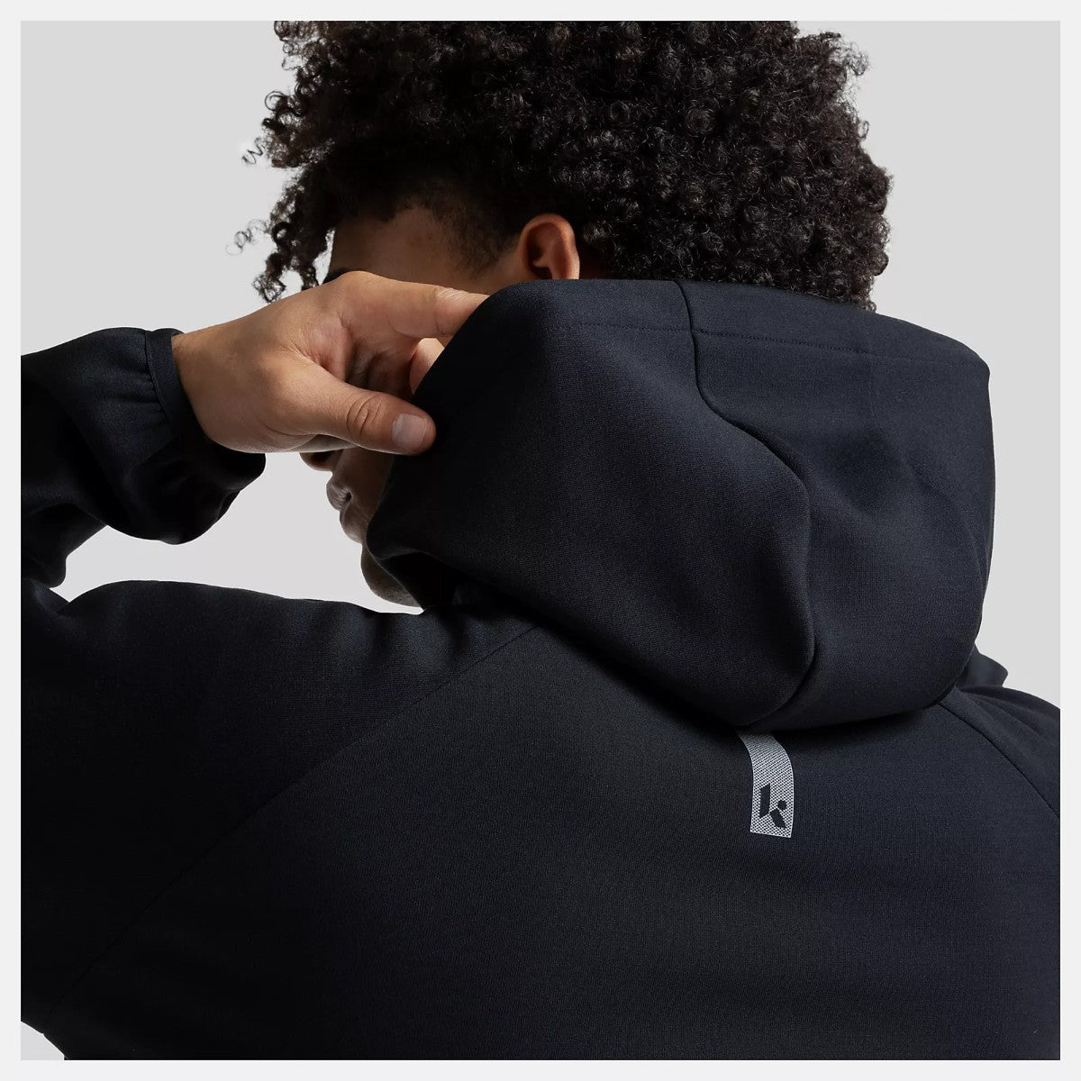 New Balance Klutch X NB Performance Hoodie ニューバランス Klutch X NB パフォーマンスフーディ MT6144【メンズ ソフトニット素材 カンガルーポケット 26SS】