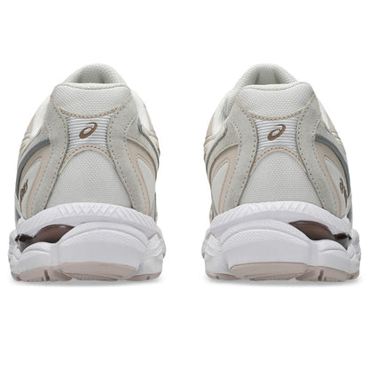 ASICS GEL-NYC 2055 アシックス ゲル エヌワイシー 2055 1203A755-100【レディース クッション性 衝撃吸収 レトロデザイン 26SS】