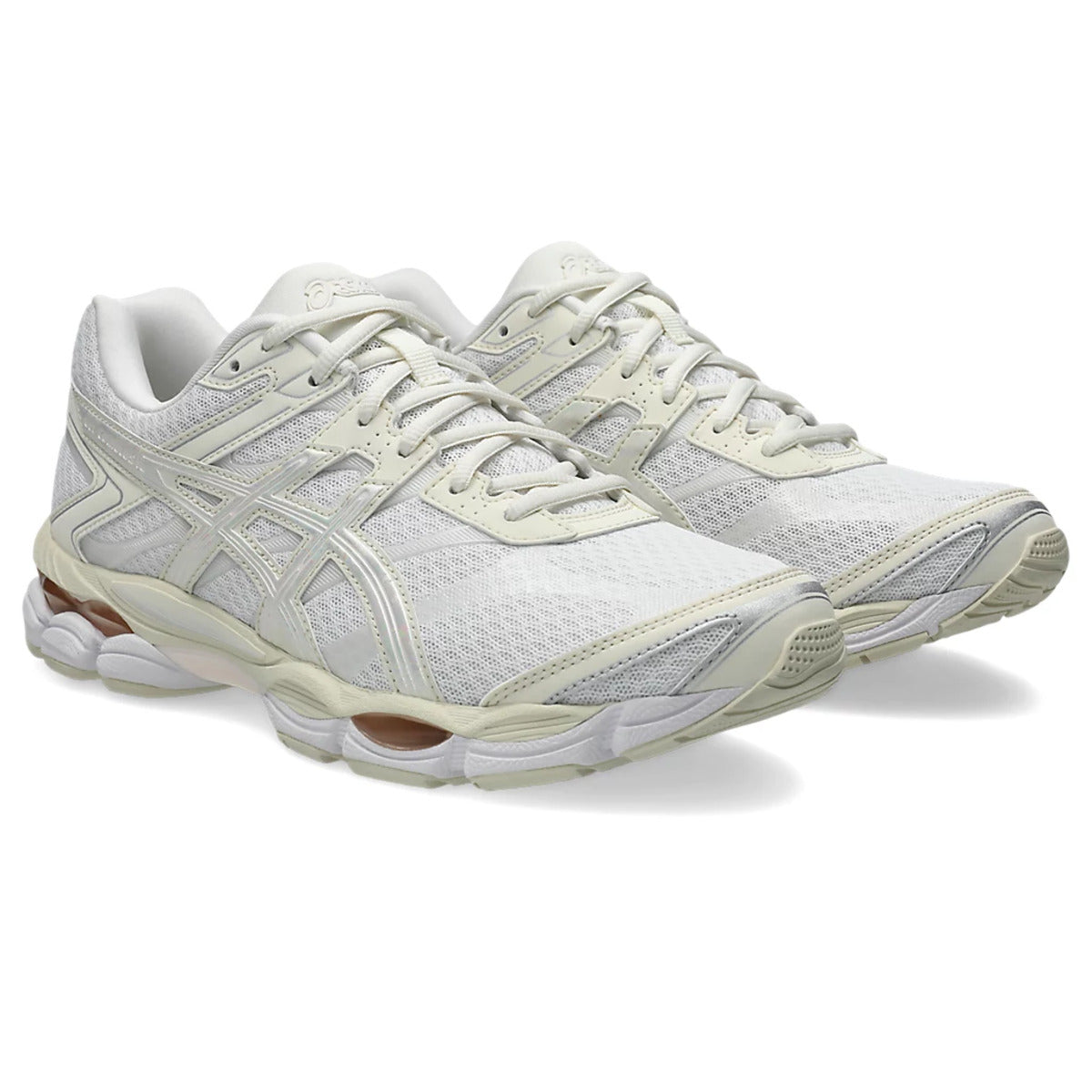 ASICS GEL-CUMULUS 16 アシックス ゲル キュムラス 16 1203A887-100【レディース クッション性 通気性 快適性 安定性 26SS】