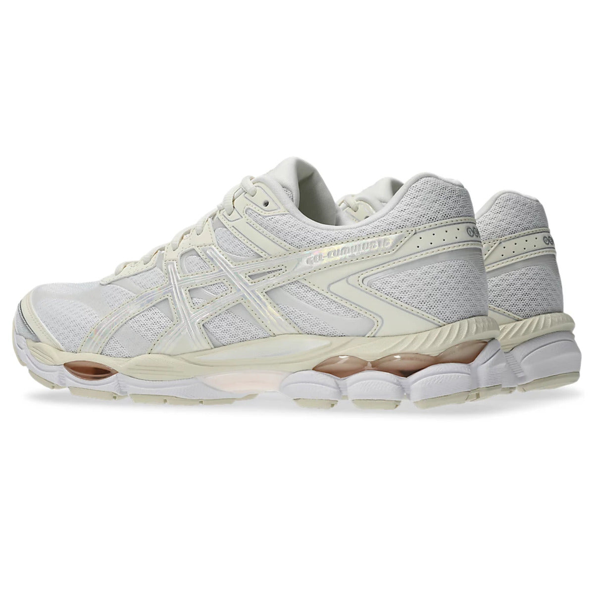 ASICS GEL-CUMULUS 16 アシックス ゲル キュムラス 16 1203A887-100【レディース クッション性 通気性 快適性 安定性 26SS】